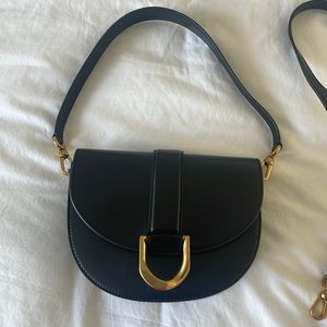Gabine Leather Saddle Bag - black
